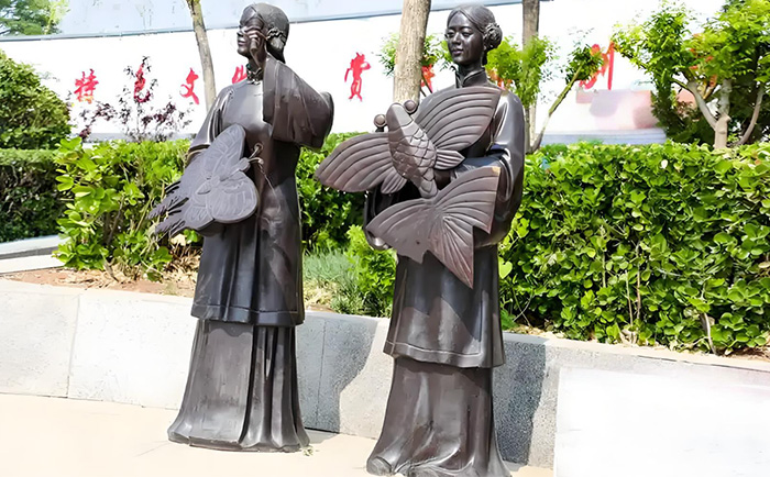 以銅為墨，鐫刻時代精神 —— 優(yōu)藝雕塑專注銅雕三十年