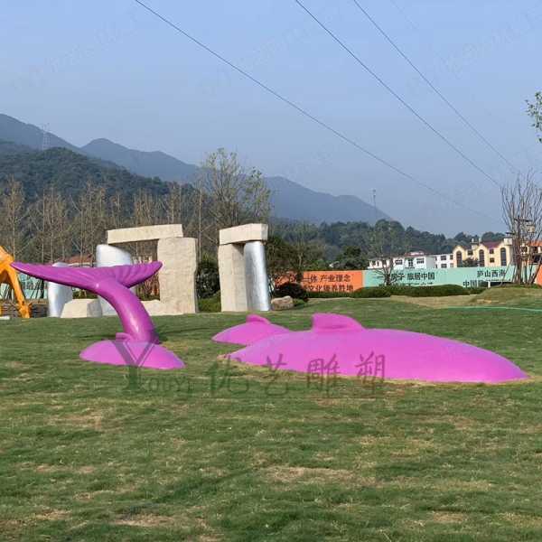 怎么避免小區(qū)景觀雕塑威脅人身安全呢？