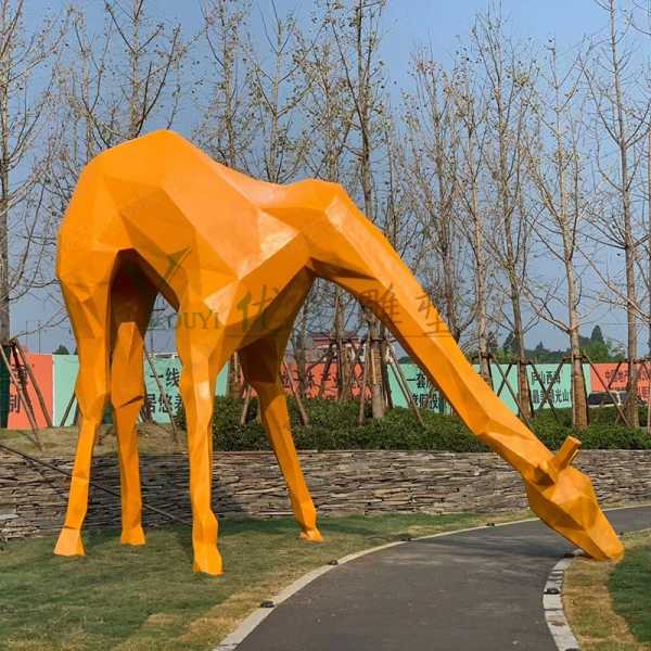 園林景觀雕塑擺放的時候要考慮哪些方面呢？