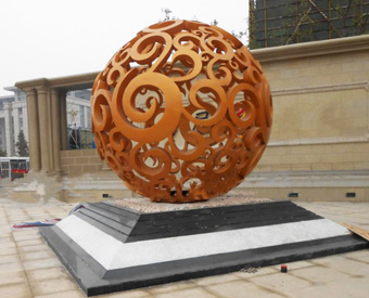 不銹鋼雕塑價格的影響因素有哪些？