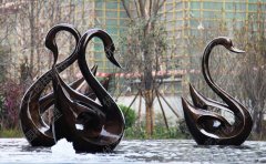 不銹鋼雕塑的壽命有多長時間？